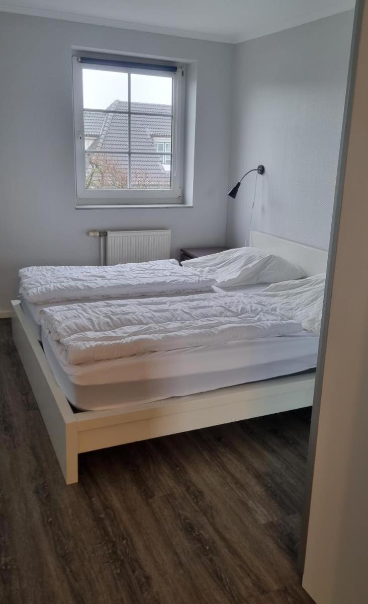 Residenz Rosengrund Whg O3 Apartment Busum Exterior photo
